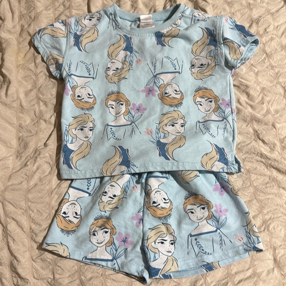 Elsa Pj Set